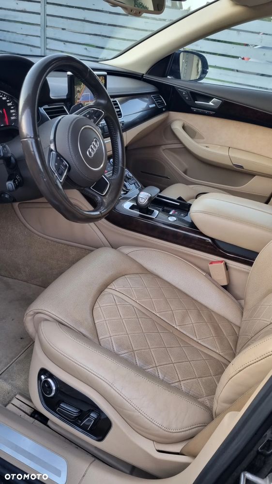Audi A8 4.0 TFSI cylinder on demand quattro tiptronic - 8