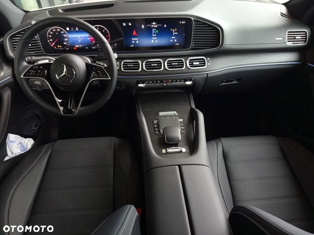 Mercedes-Benz GLE - 19