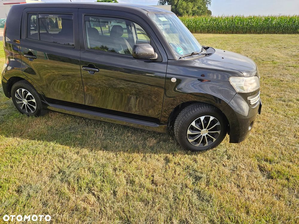 Daihatsu Materia - 8