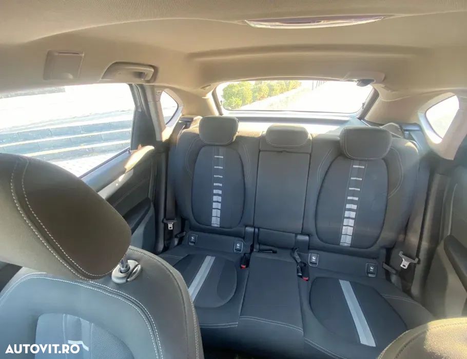 BMW Seria 2 216d Active Tourer Sport Line - 6