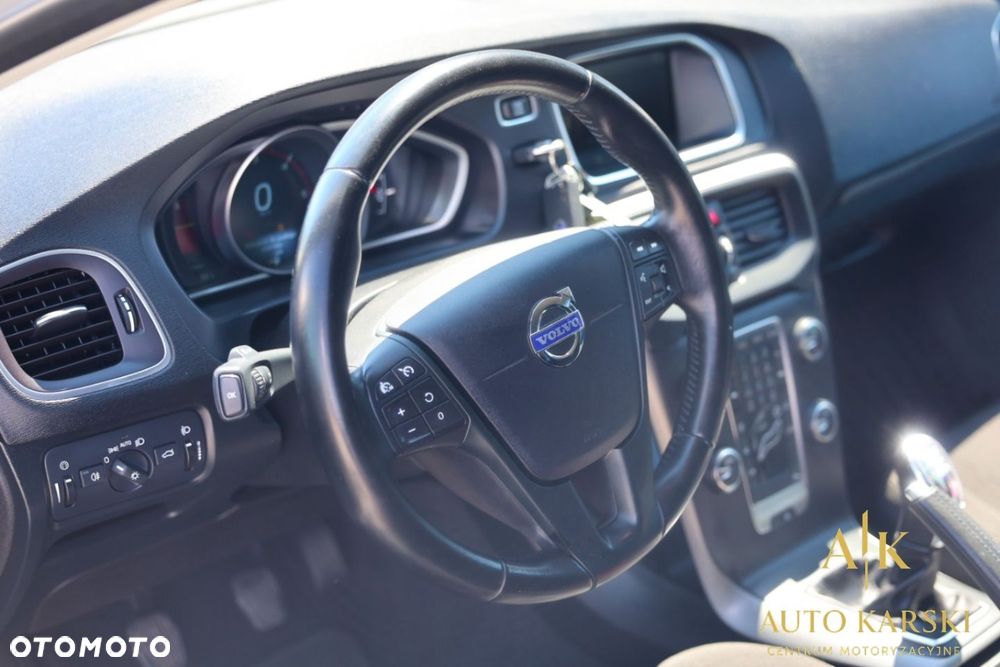 Volvo V40 - 21