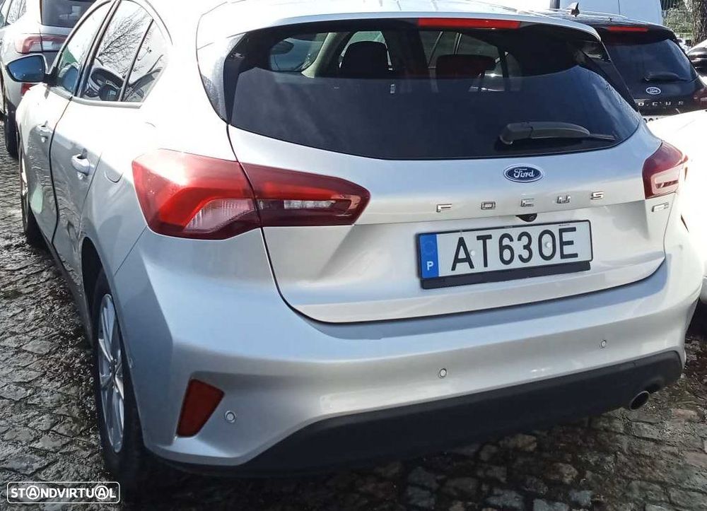 Ford Focus 1.0 EcoBoost MHEV Connected Design - 3