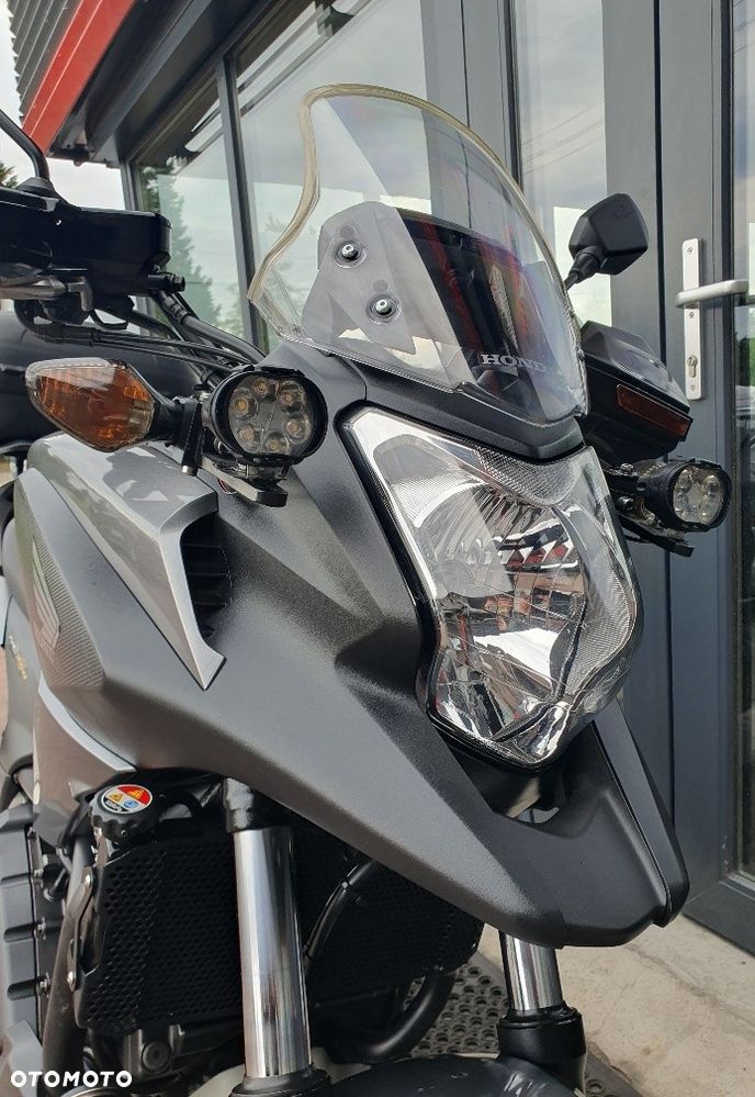 Honda NC - 27