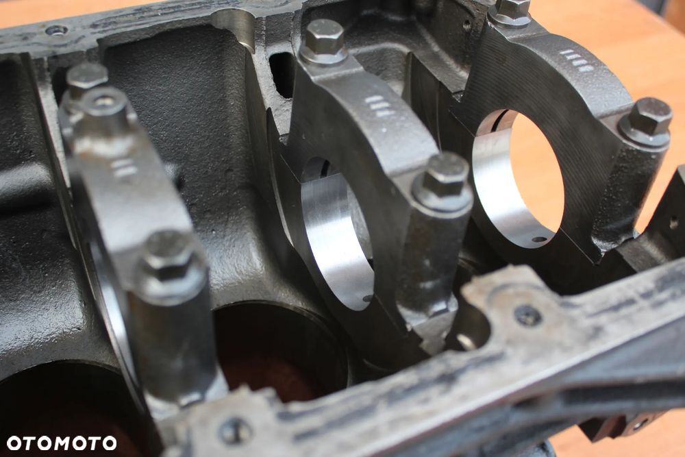 BLOK SILNIKA PO WSPÓŁOSIOWOŚCI OPEL INSIGNIA A ASTRA J ZAFIRA C 2.0CDTI 130-160KM  55565911 - 4