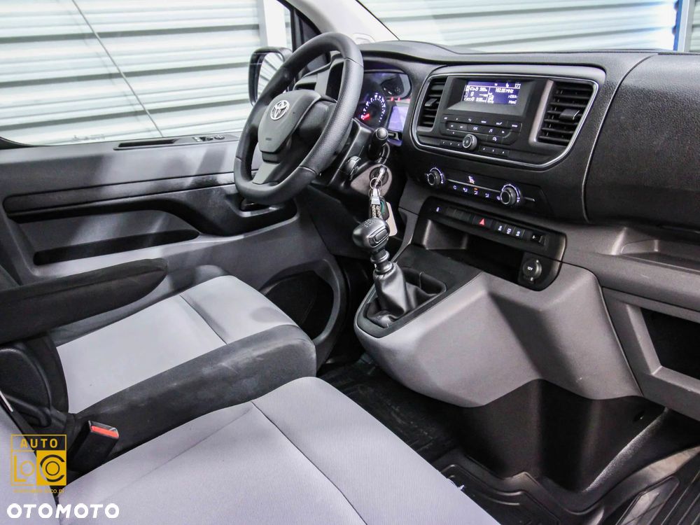 Toyota ProAce Kombi D-4D Long 2,7t - 18