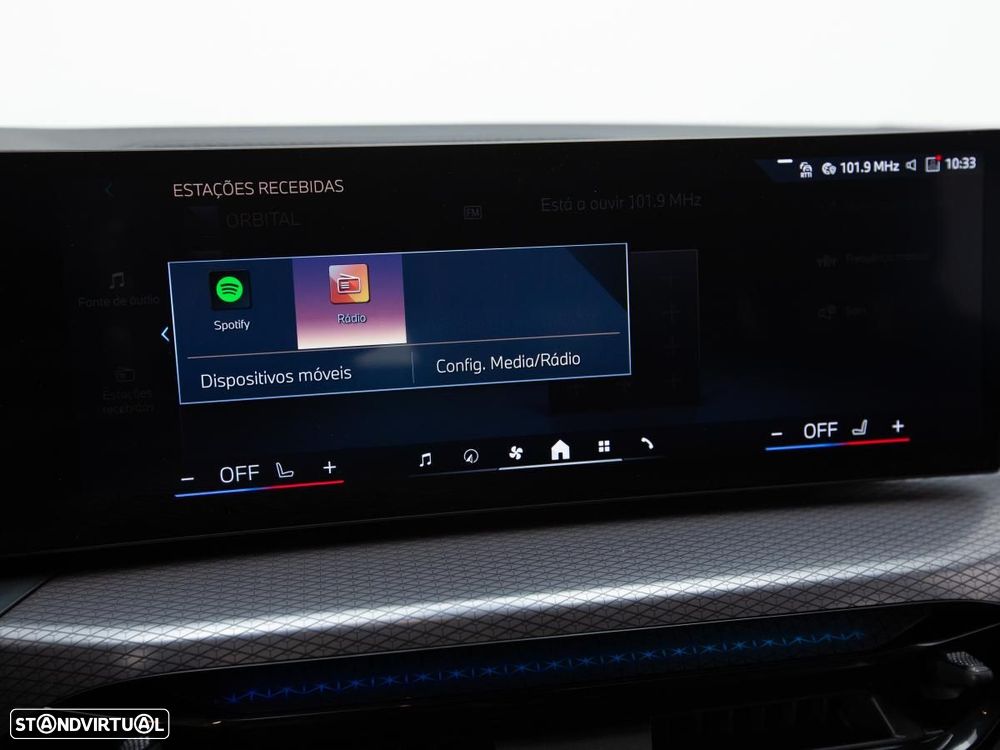 BMW 330 e Pack Desportivo M Auto - 25