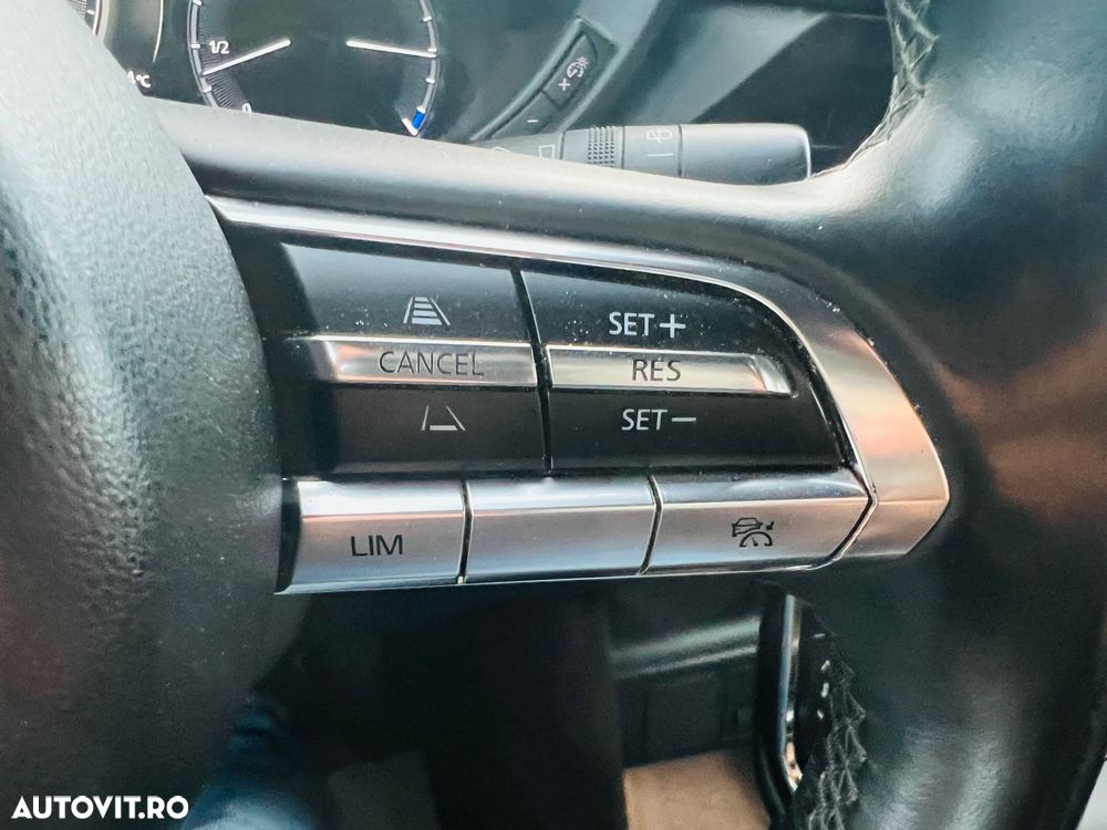 Mazda MX-30 e-SKYACTIV EXCLUSIVE-LINE - 16