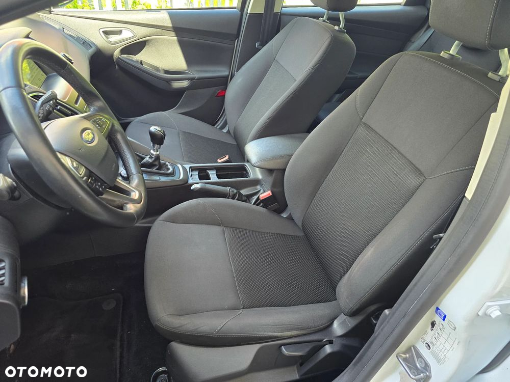 Ford Focus 1.5 TDCi ECOnetic 88g Start-Stopp-System Trend - 6