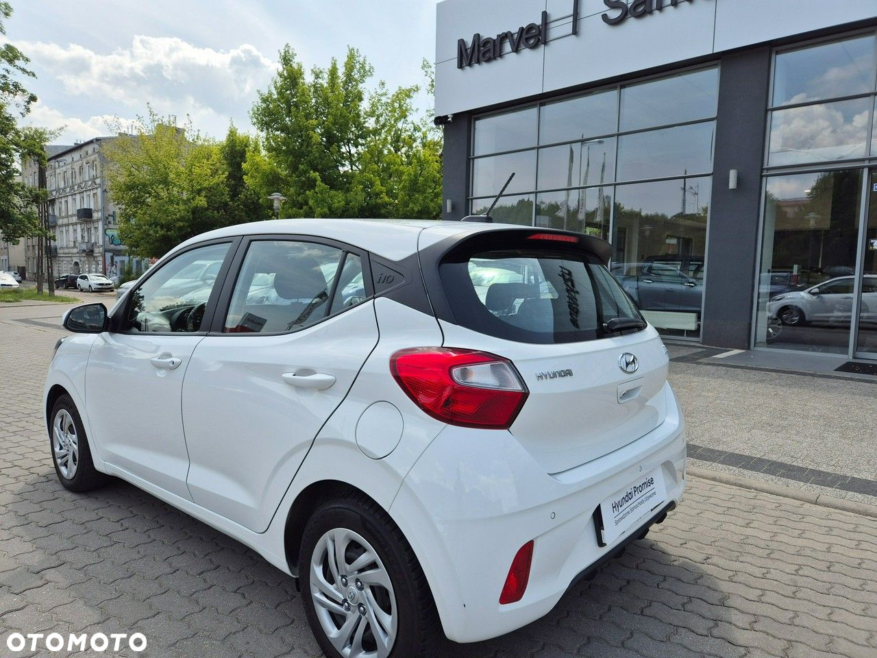 Hyundai i10 - 10