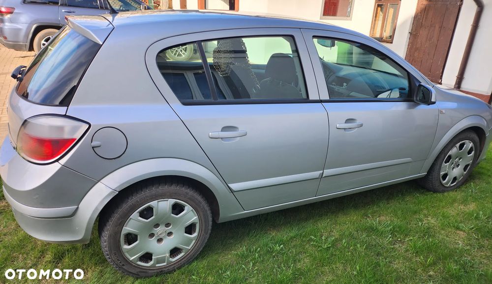 Opel Astra 1.7 CDTI Elegance - 6