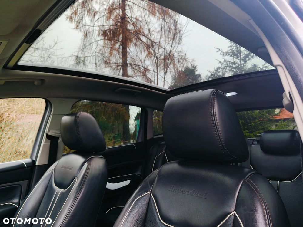 Ford Kuga 2.0 TDCi 4x4 Individual - 30