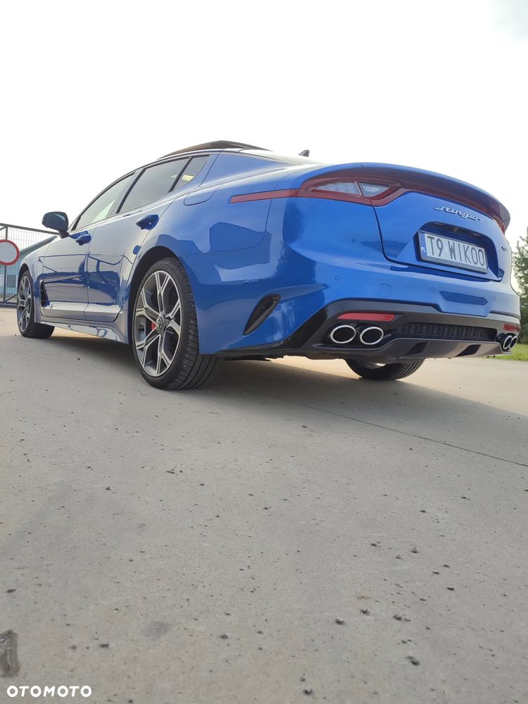 Kia Stinger 3.3 T-GDI V6 GT AWD - 11