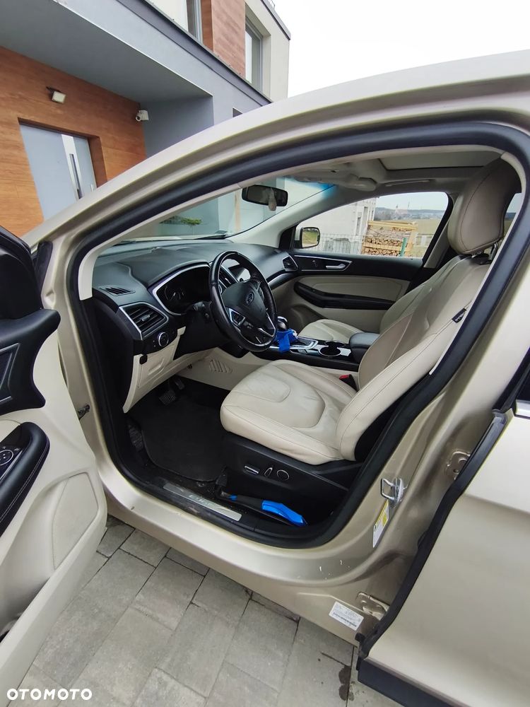 Ford Edge 2.0 EcoBlue Bi-Turbo 4x4 Titanium - 12