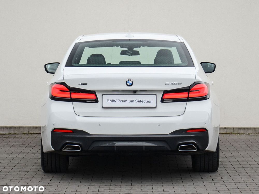 BMW Seria 5 - 11