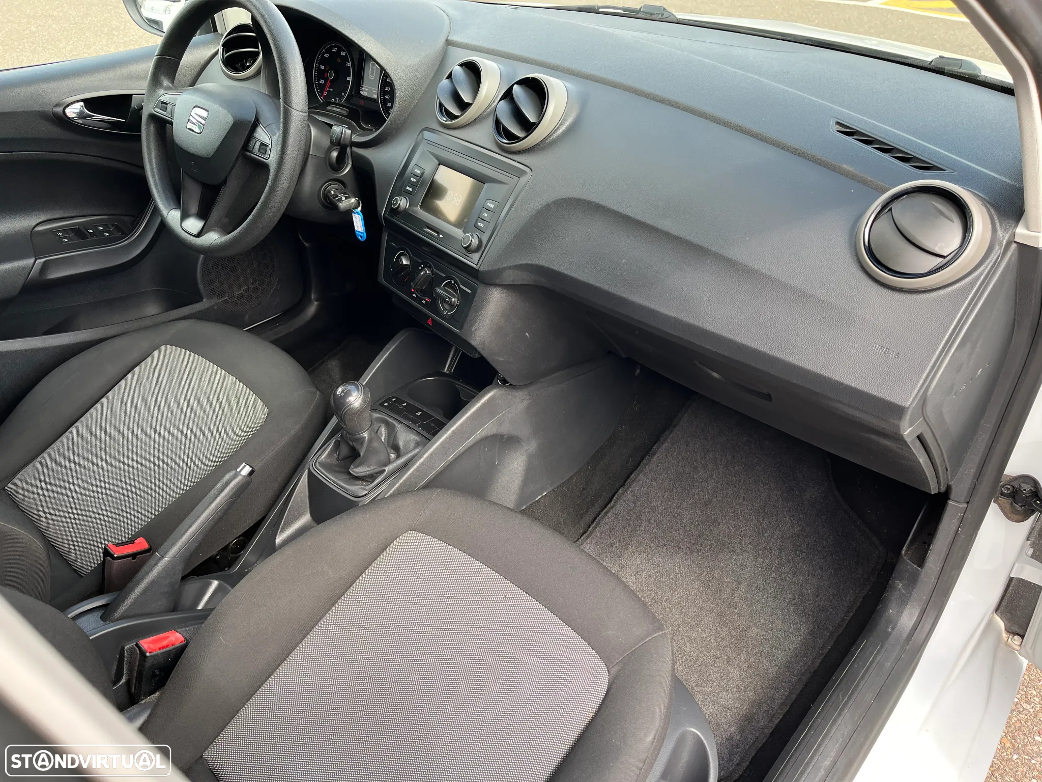 SEAT Ibiza 1.0 Reference - 17