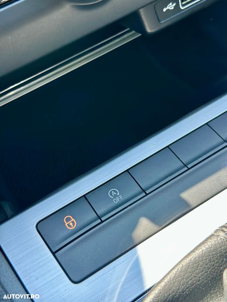 Skoda Octavia - 25
