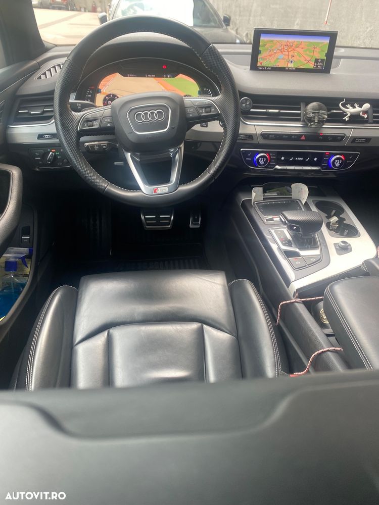 Audi Q7 50 TDI quattro Tiptronic S line - 12