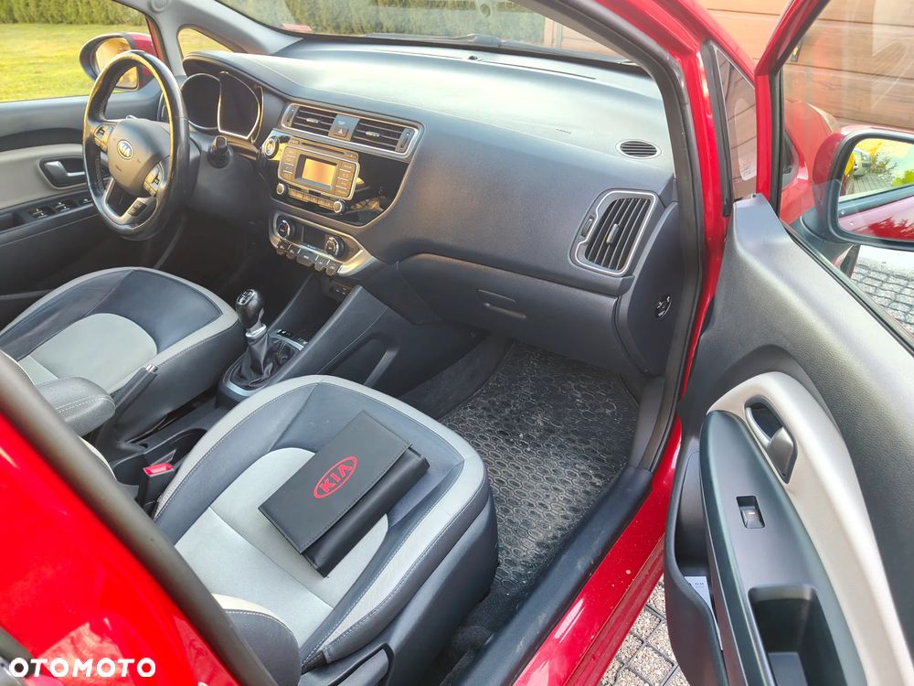 Kia Rio - 14