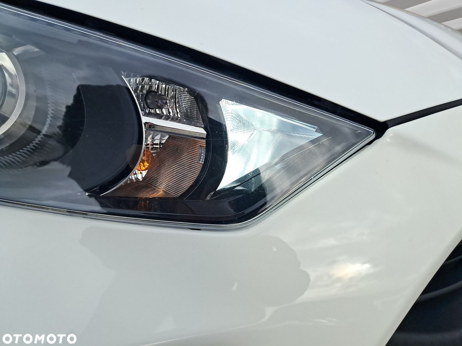 Toyota Yaris Hybrid 1.5 Comfort - 30