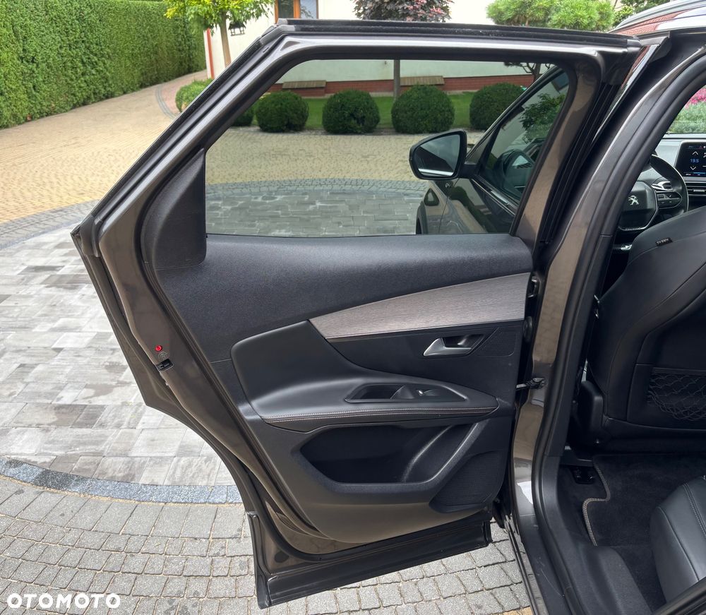 Peugeot 3008 BlueHDi 180 Stop & Start EAT6 GT - 37