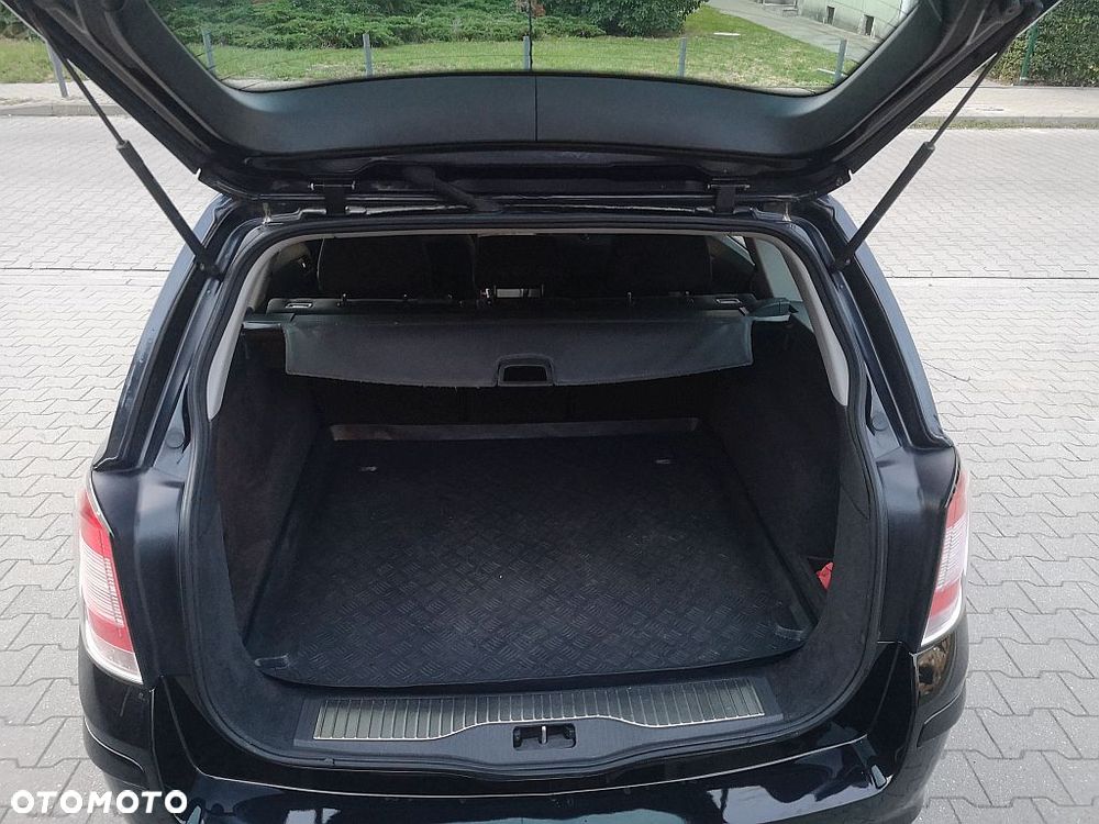 Opel Astra - 24