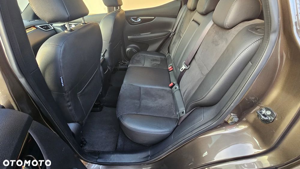 Nissan Qashqai 1.2 DIG-T Tekna Xtronic - 16