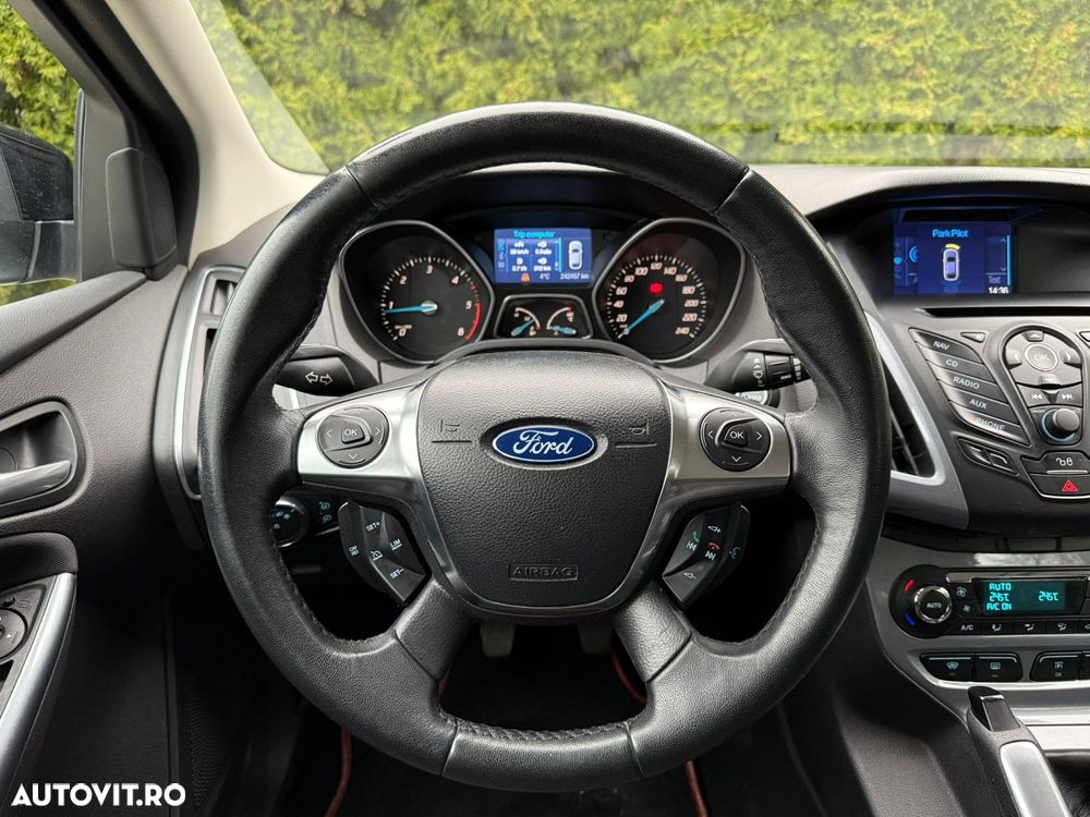 Ford Focus 2.0 TDCI DPF Titanium - 15