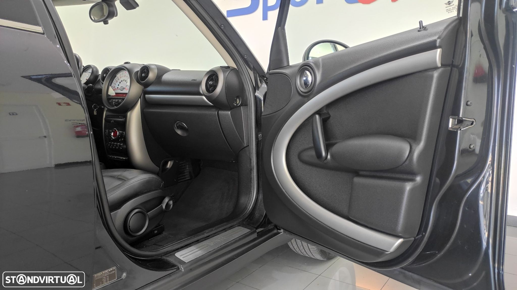 MINI Countryman Cooper D - 21