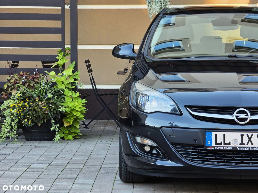 Opel Astra 1.4 T Cosmo EU6 - 18
