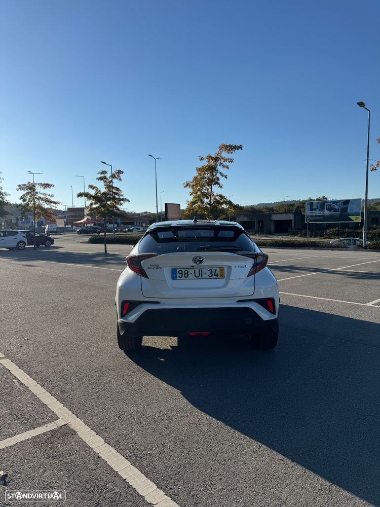Toyota C-HR 1.8 HSD Exclusive+P.Luxury - 6