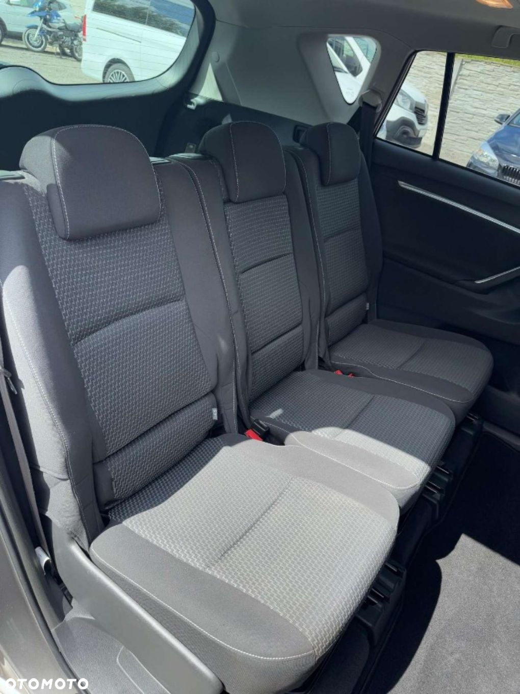 Toyota Corolla Verso - 26