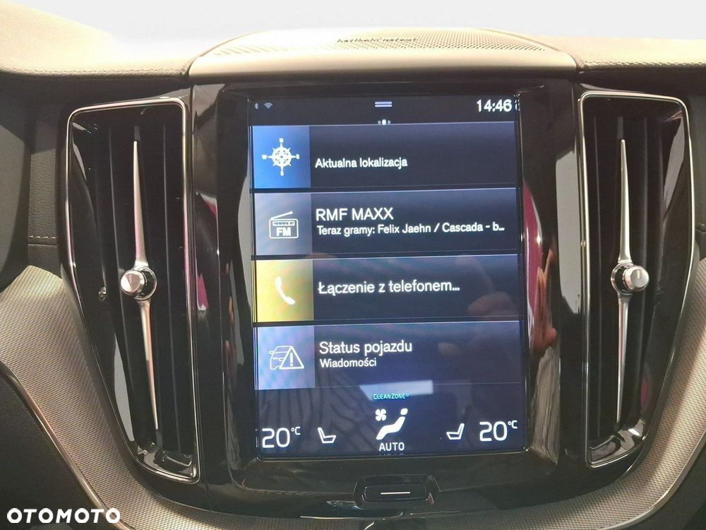 Volvo XC 60 - 24