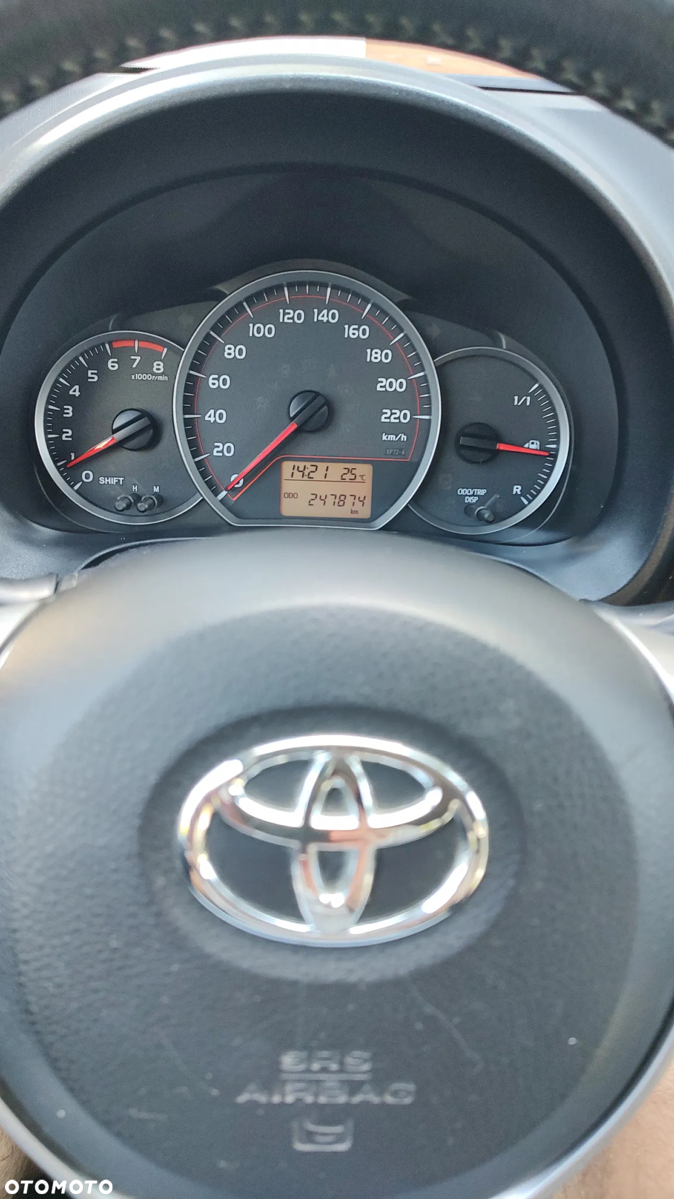 Toyota Yaris - 14
