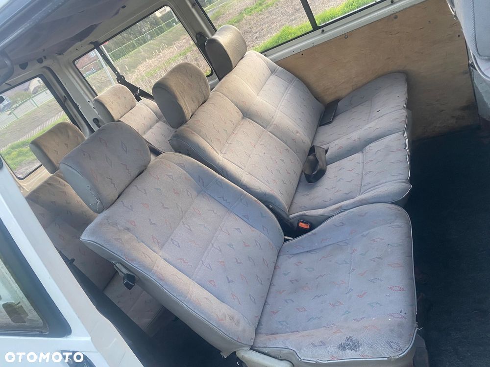 Volkswagen Transporter Standard - 10