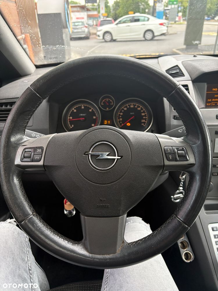 Opel Zafira 1.9 CDTI Elegance ActiveSelect - 17