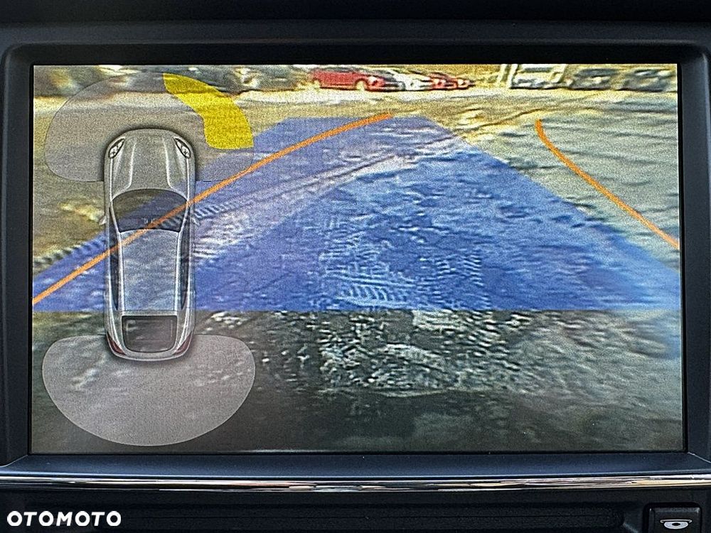 Porsche Panamera 4 - 16