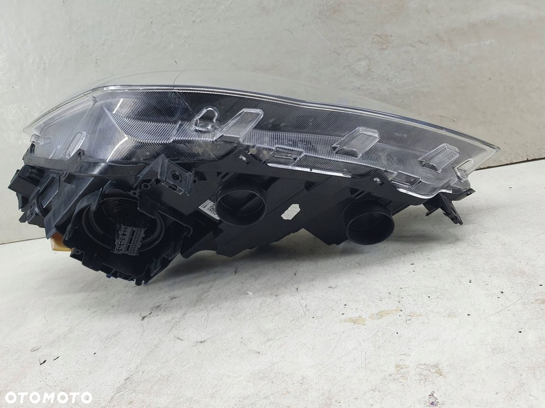 Seat Arona Ibiza 5 V Lift 21- led prawa lampa przednia przód reflektor - 10
