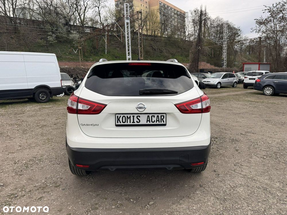 Nissan Qashqai 1.2 DIG-T Xtronic TEKNA - 8