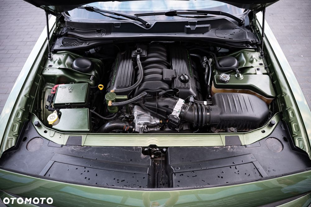Dodge Challenger 6.4 Scat Pack - 17