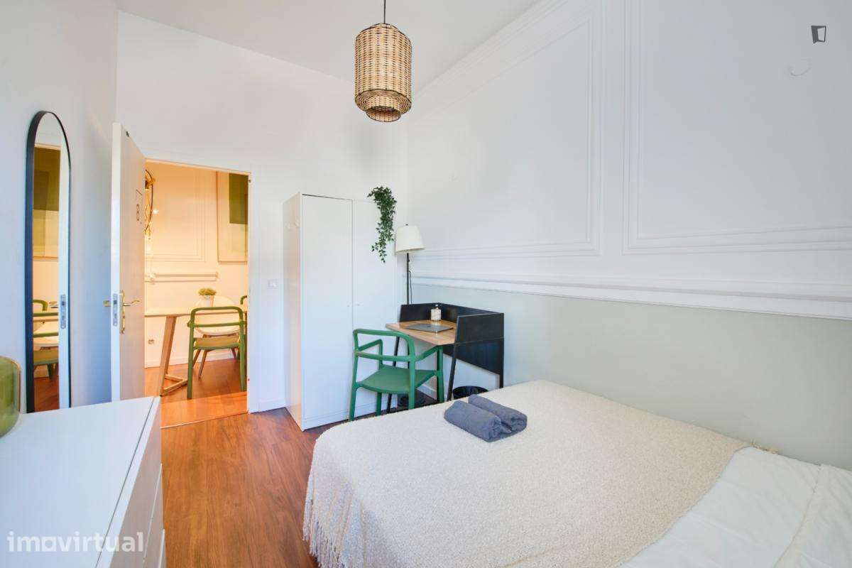 Quarto - localizado em Marquês de Pombal Lisbon - Grande imagem: 5/60