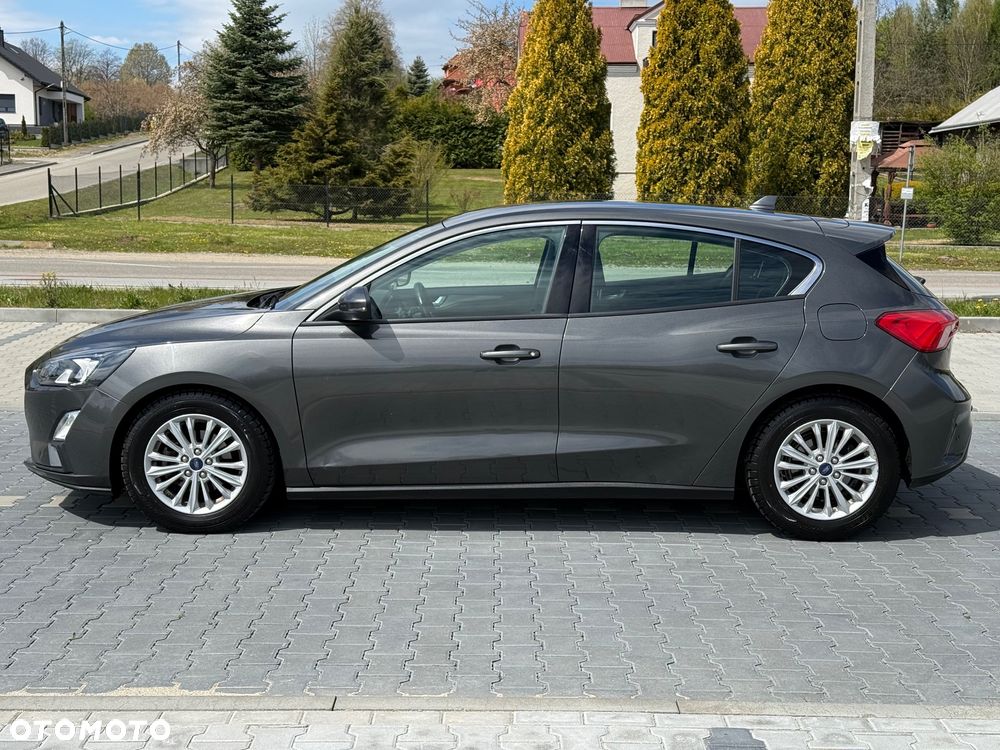 Ford Focus 1.5 EcoBlue Start-Stopp-System TITANIUM DESIGN - 15