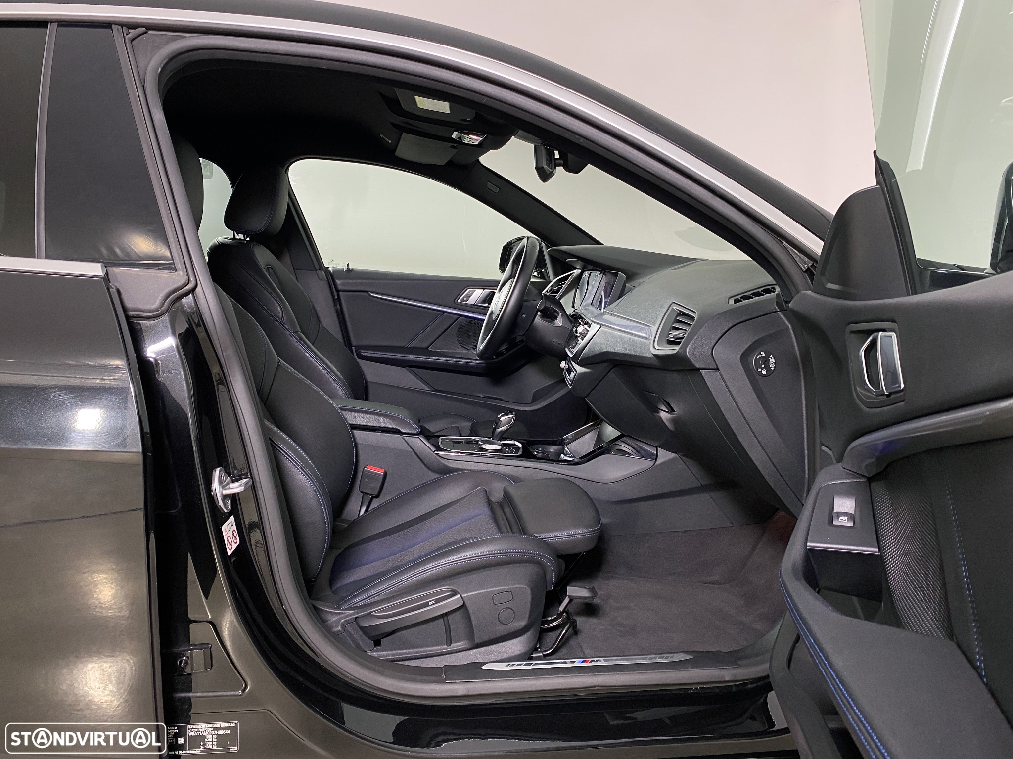 BMW 216 Gran Coupé d Pack Desportivo M - 18