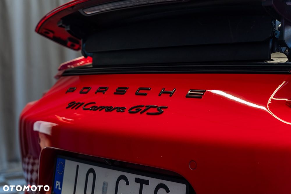 Porsche 911 Carrera GTS PDK - 3