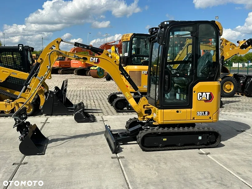 Caterpillar 301.8 - 3