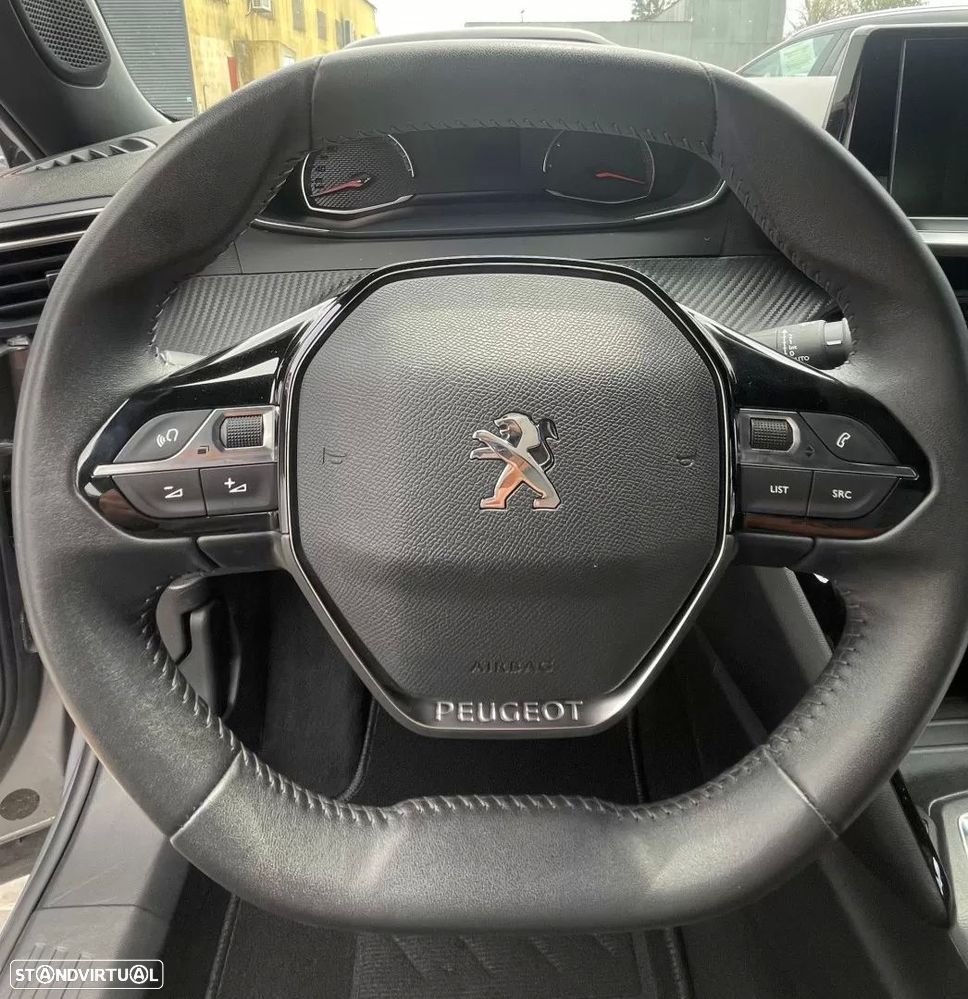 Peugeot 2008 1.2 PureTech Active Pack - 6