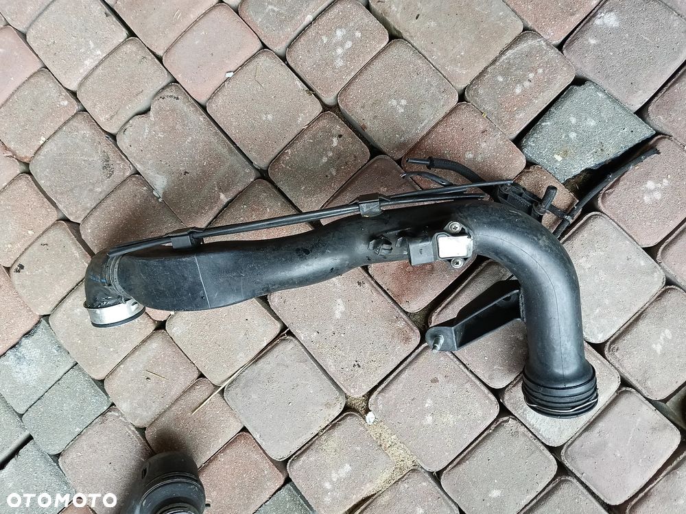 PRZEWÓD INTERCOOLERA TURBINY VOLKSWAGEN PASSAT 1,9 TDI 8E0145762 - 1