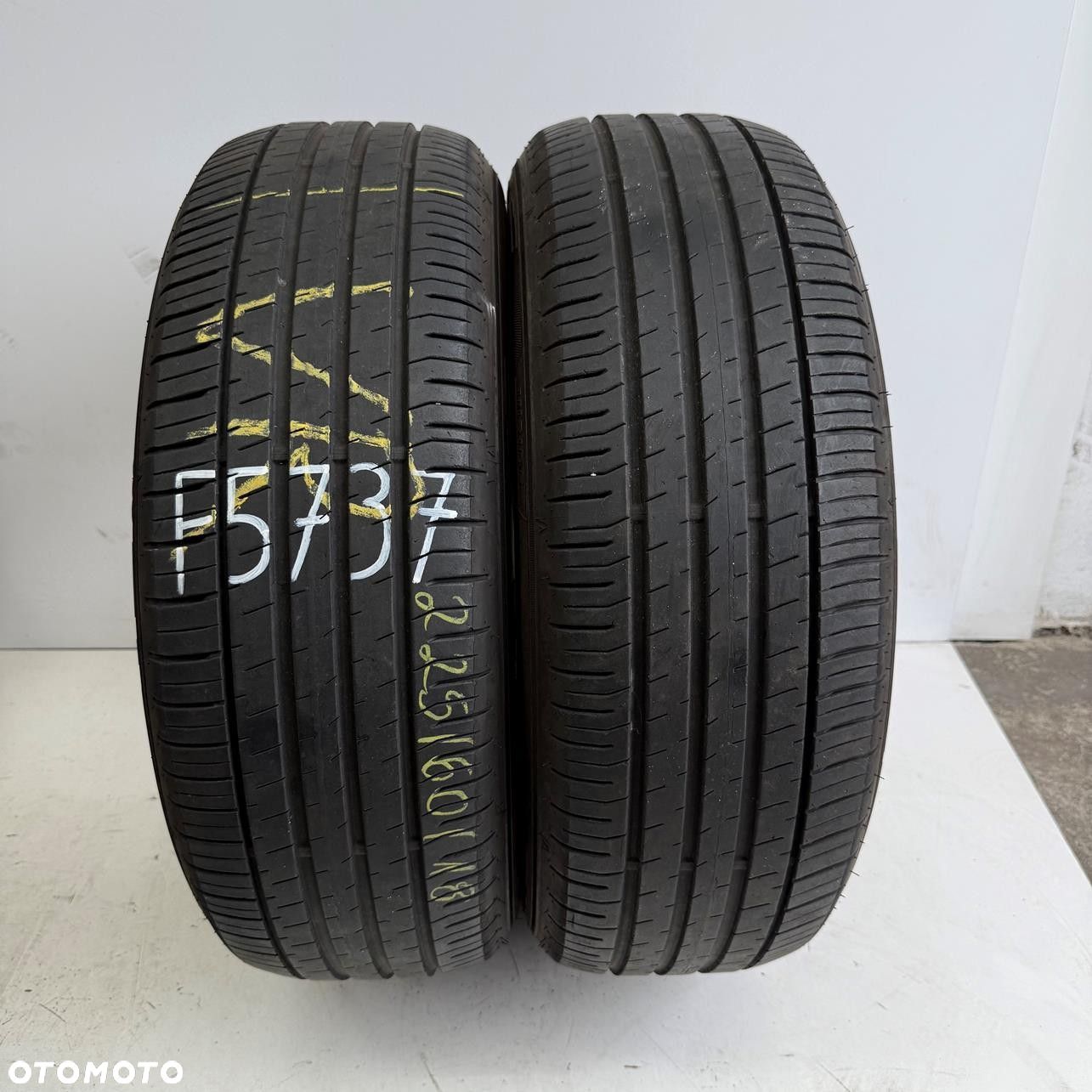 OPONY 225/60/18 2szt FALKEN 5mm (F5737) - 1