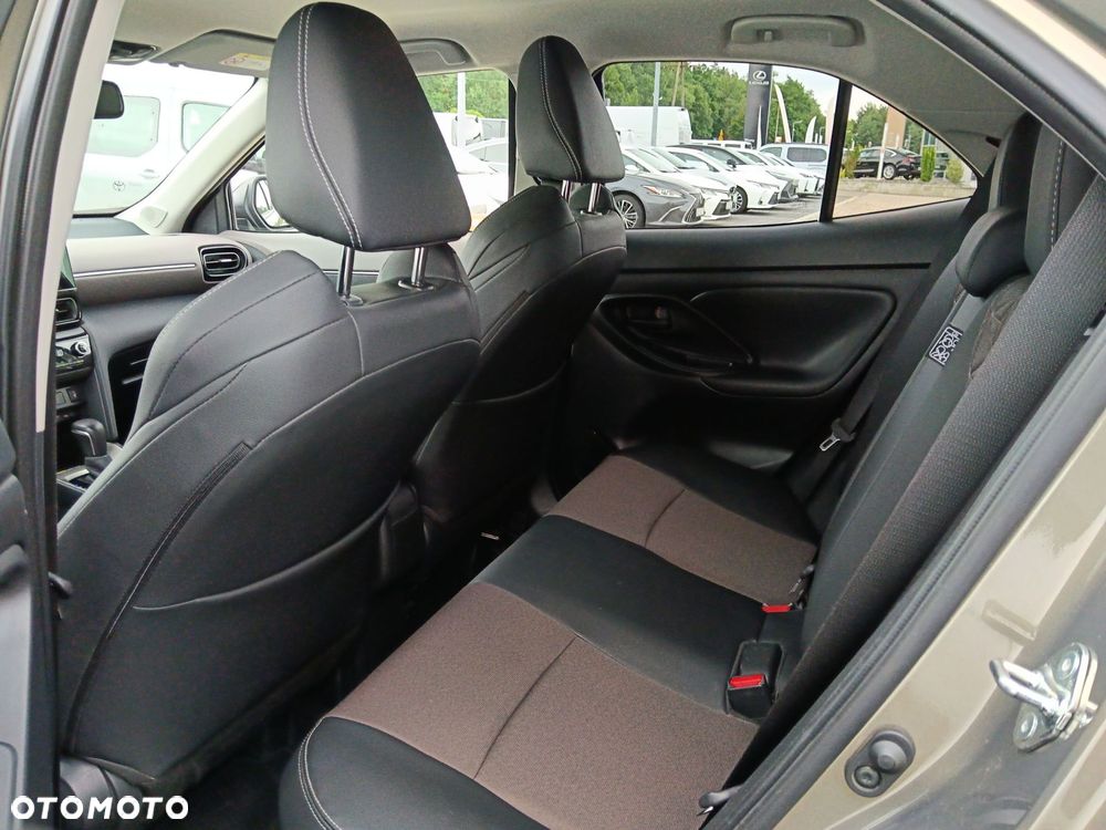Toyota Yaris Cross Hybrid 1.5 Executive - 15