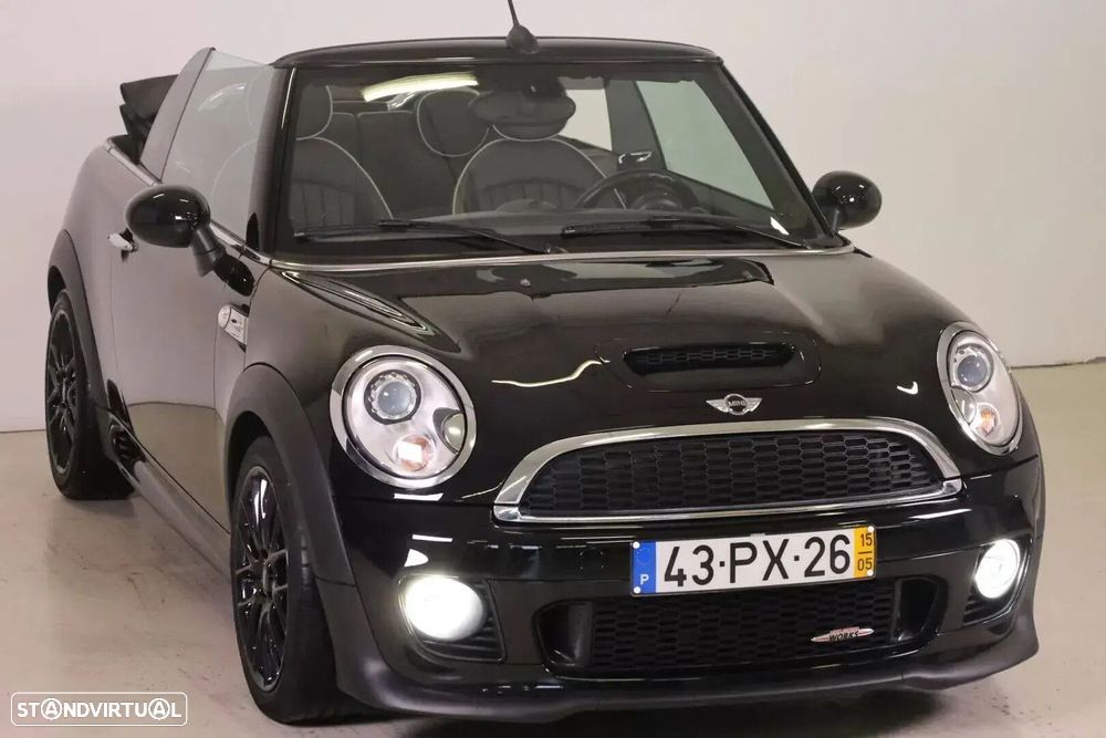 MINI Cabrio John Cooper Works Auto - 8