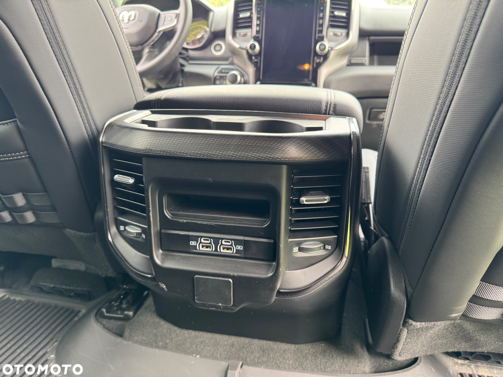 Dodge RAM 1500 5.7 4x4 - 21